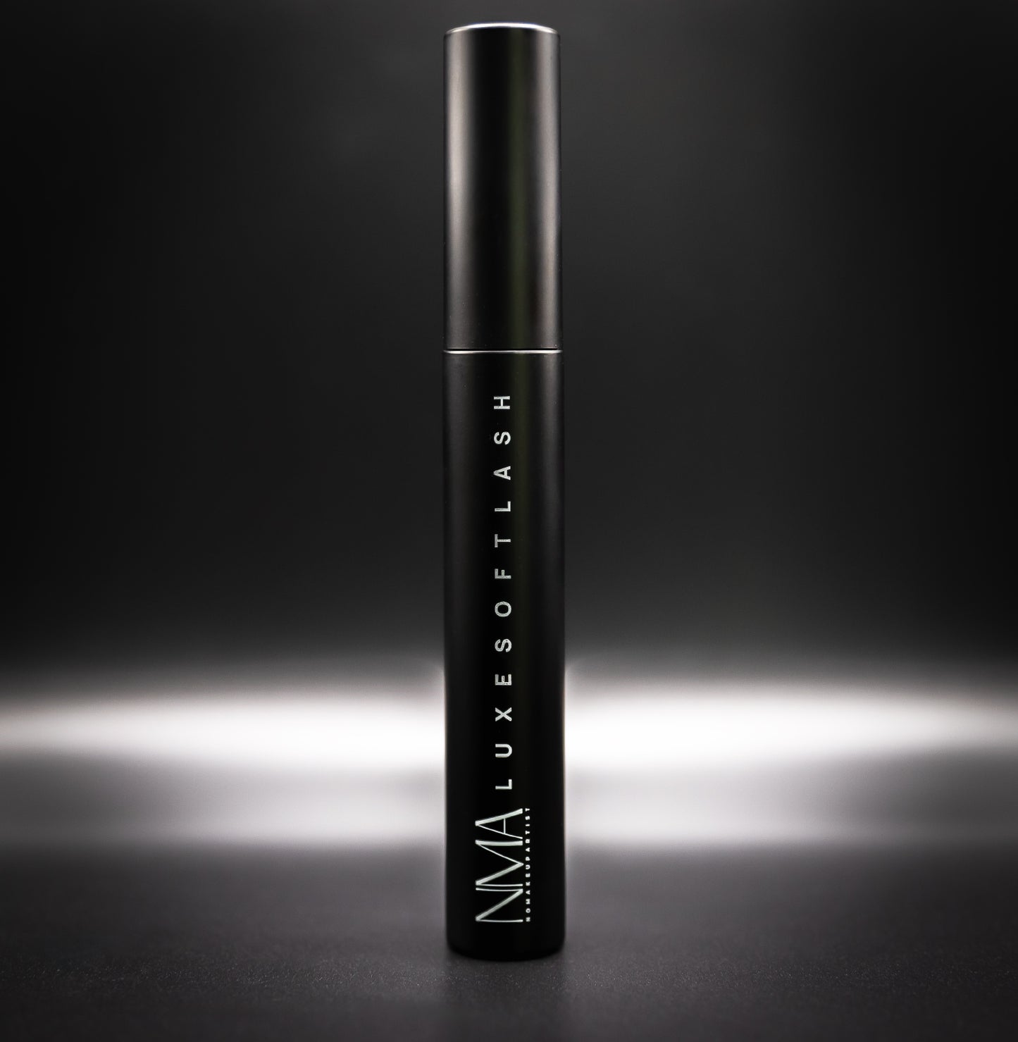 LUXE SOFT LASH MASCARA- BLACK